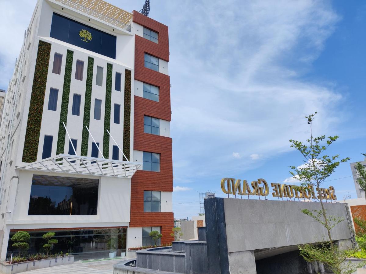 Sree Fortune Grand, Tadepalli Ξενοδοχείο Tadepalle Εξωτερικό φωτογραφία